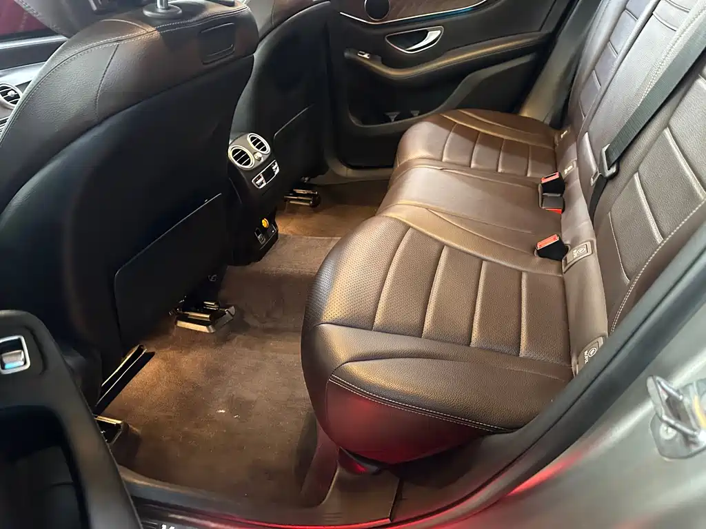 Mercedes-Benz GLC 2019 — фото 15