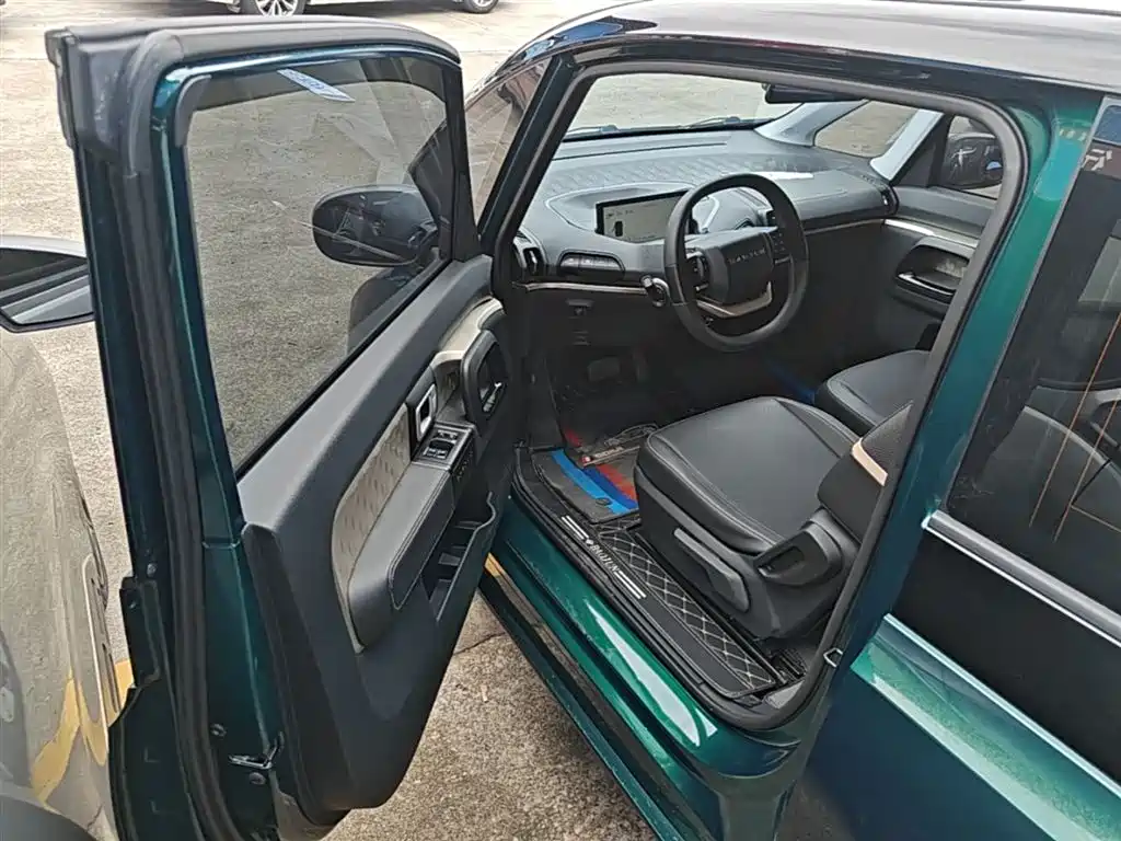 Baojun KiWi EV 2023 — фото 16