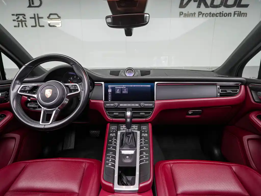 Porsche Macan 2020 — фото 13