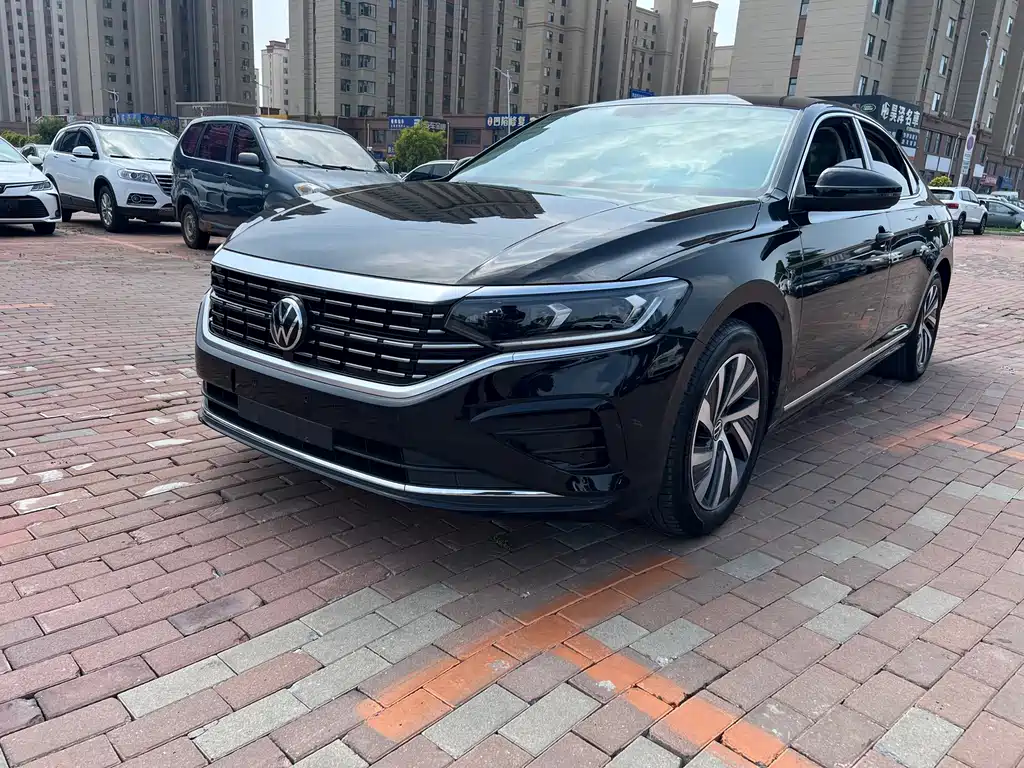 Volkswagen Passat 2022