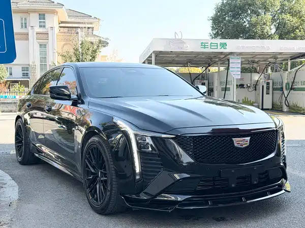 Cadillac CT5 2024