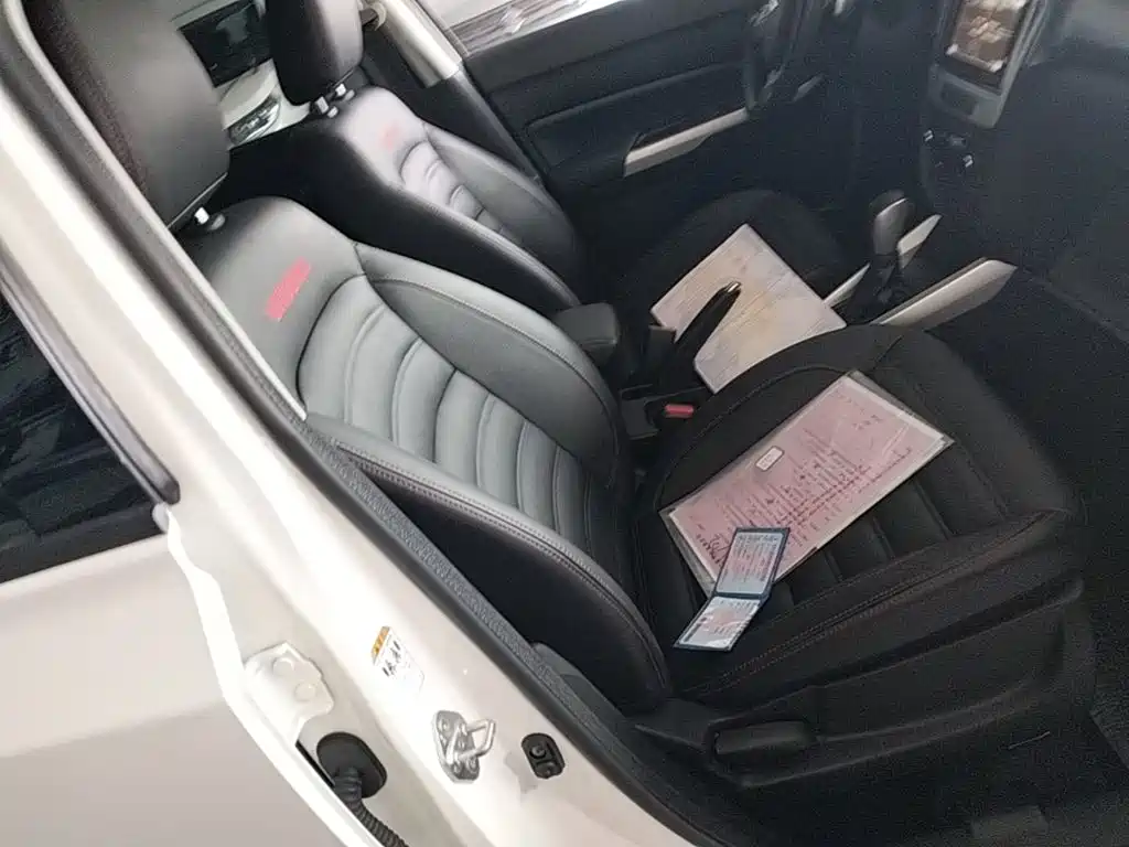 Suzuki Vitara 2018 — фото 25