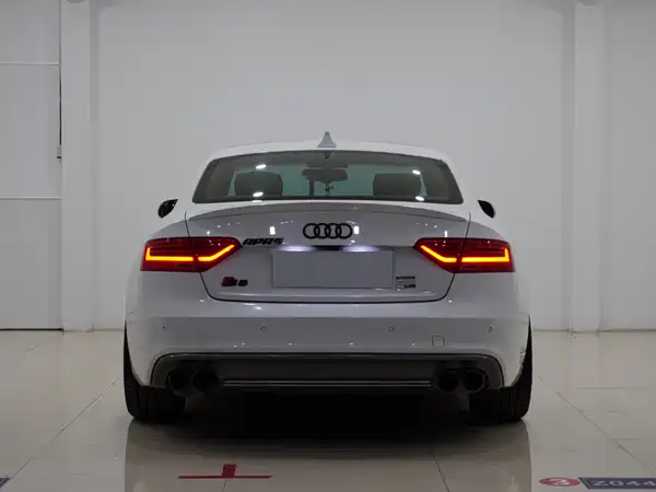 Audi S5 2012