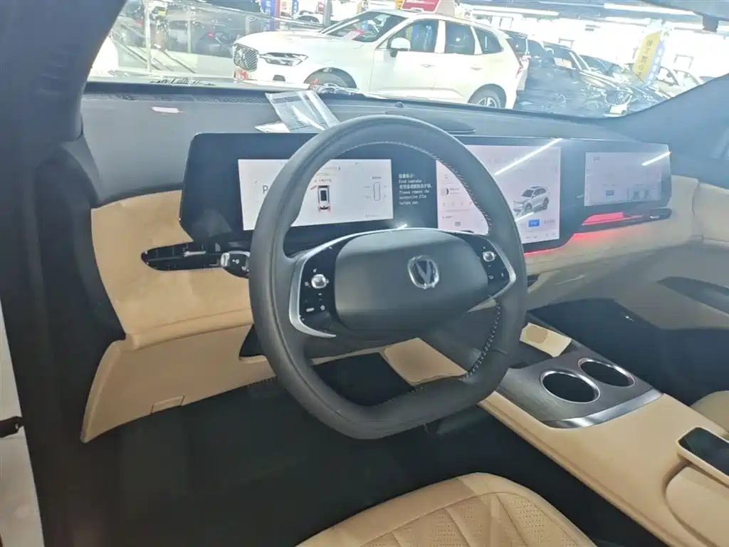 Changan CS75 PLUS 2026 — фото 10