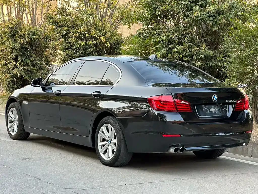 BMW 5 Series 2013 — фото 4
