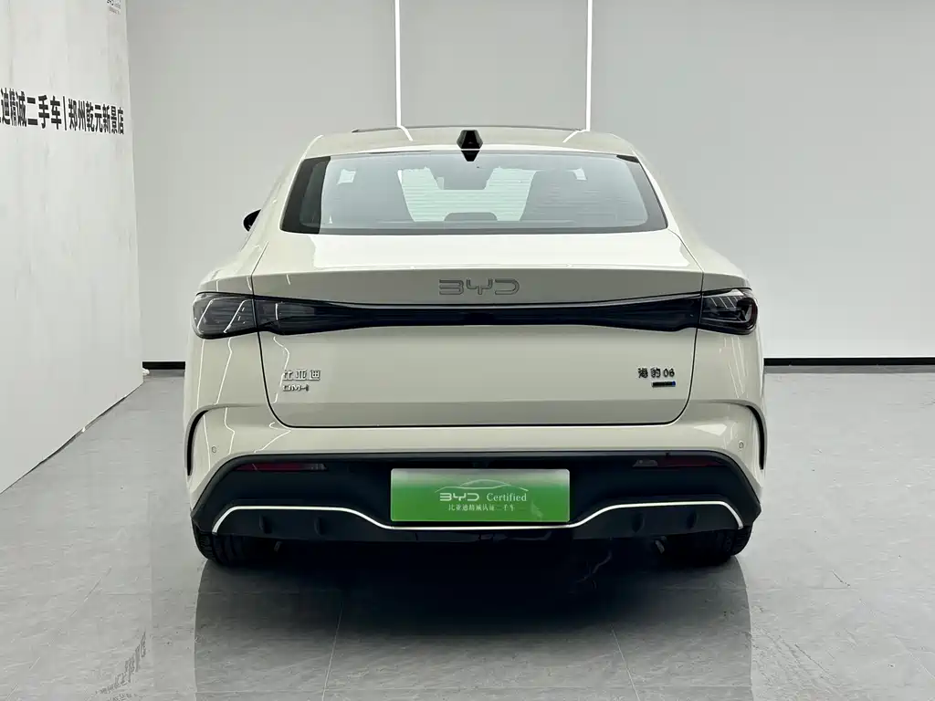 BYD Seal 06 2025
