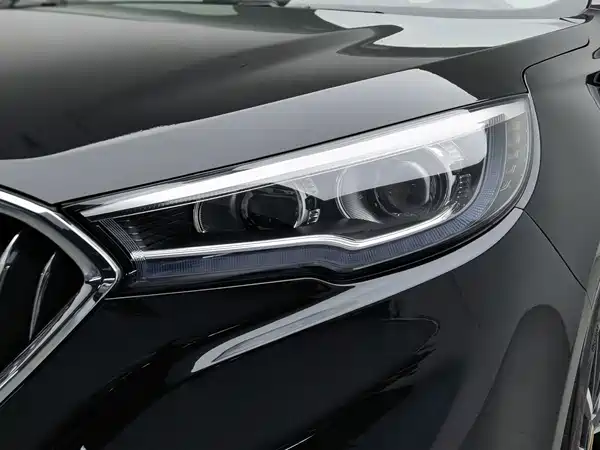 Hongqi H5 2021