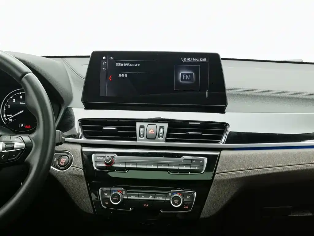 BMW X2 2021 — фото 12