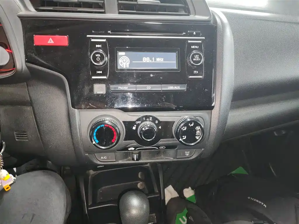 Honda Fit 2015 — фото 9