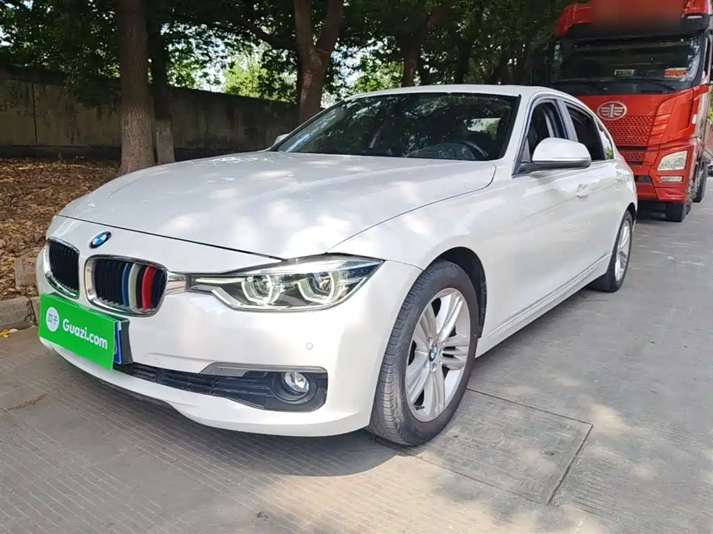 BMW 3 Series 2016 — фото 1