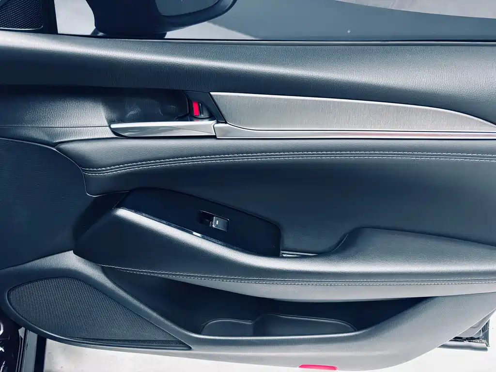 Mazda Atenza 2021 — фото 16