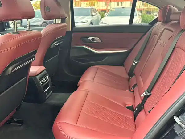 BMW 3 Series 2022