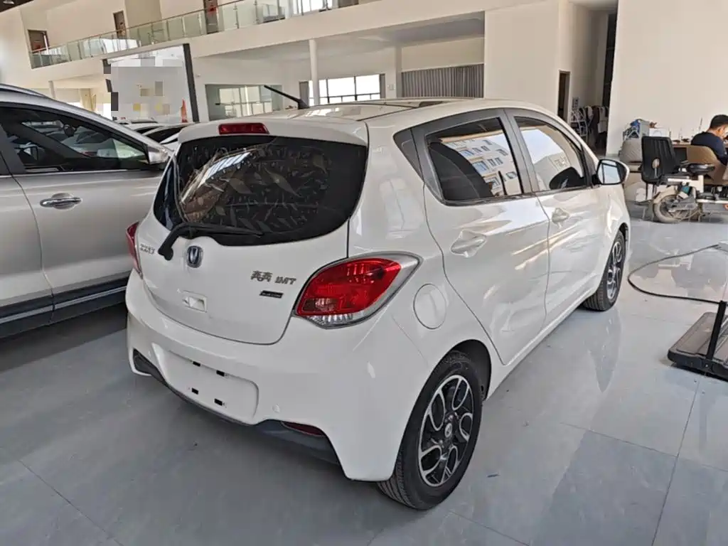 Changan BenBen 2015 — фото 7