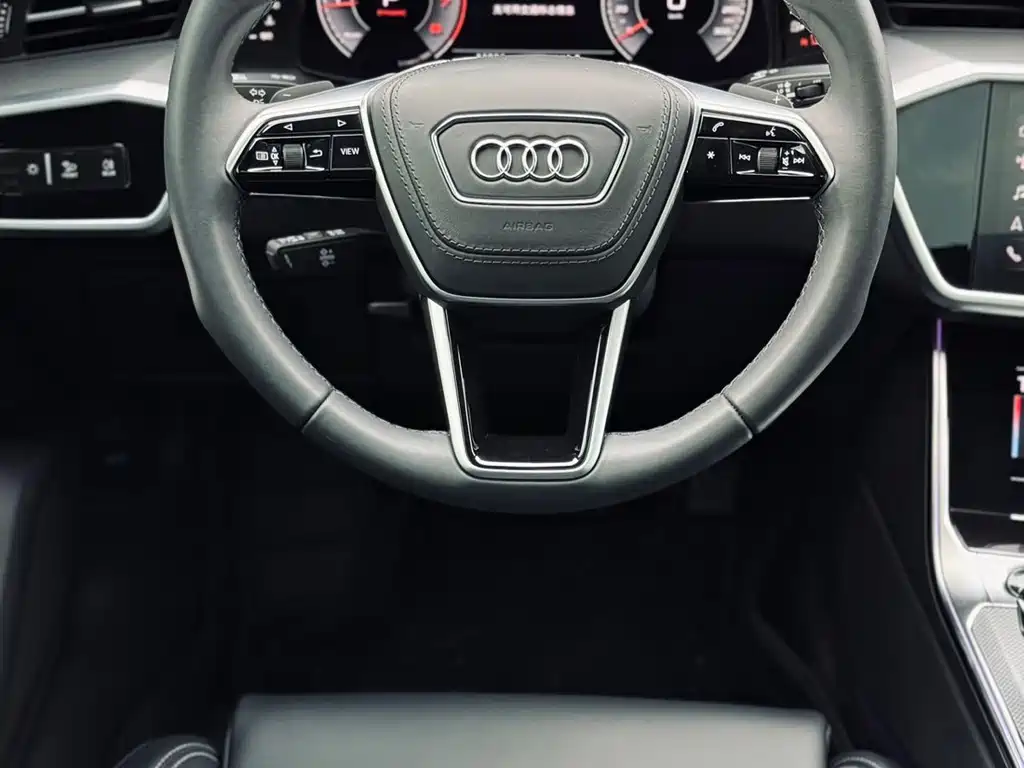 Audi A6L 2025 — фото 9