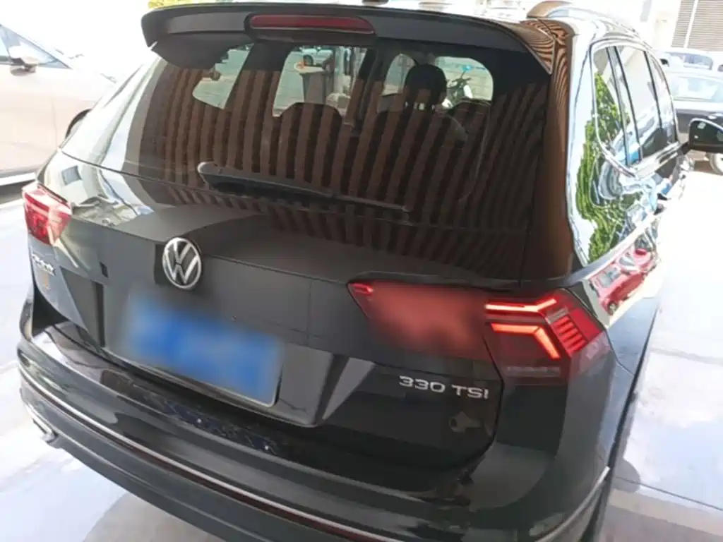 Volkswagen Tiguan L 2022 — фото 6