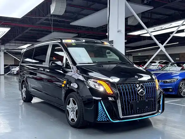 Mercedes-Benz Vito 2021