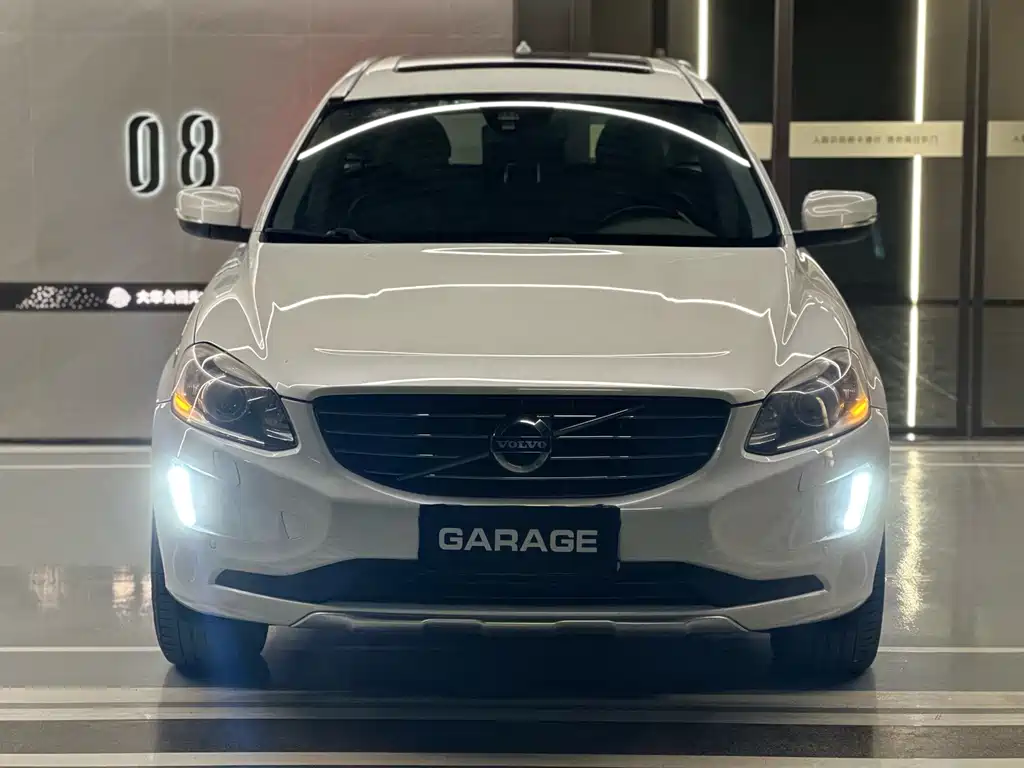 Volvo XC60 2014 — фото 2