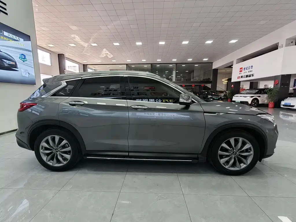 Infiniti QX50 2022