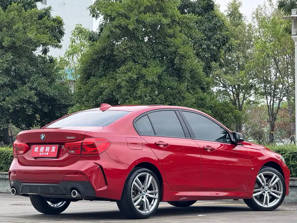 BMW 1 Series 2020