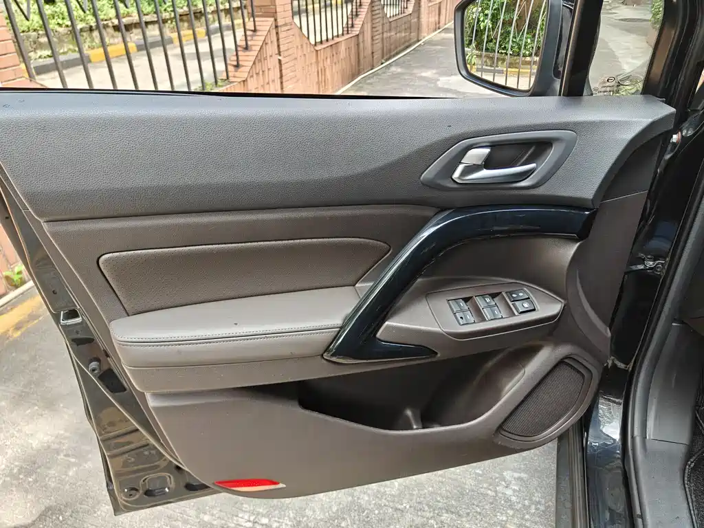 GAC Motor GS4 Hybrid 2019 — фото 26