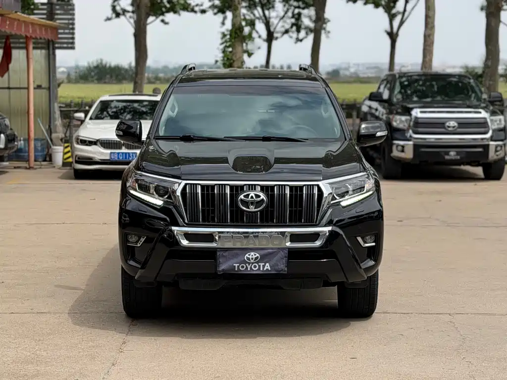 Toyota Prado 2018 — фото 2