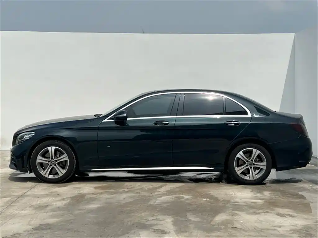 Mercedes-Benz C-Class 2020 — фото 5