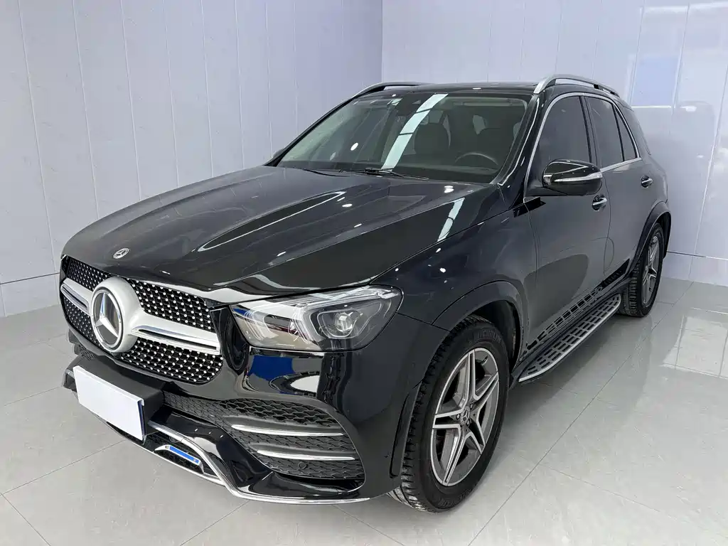 Mercedes-Benz GLE 2023 — фото 1