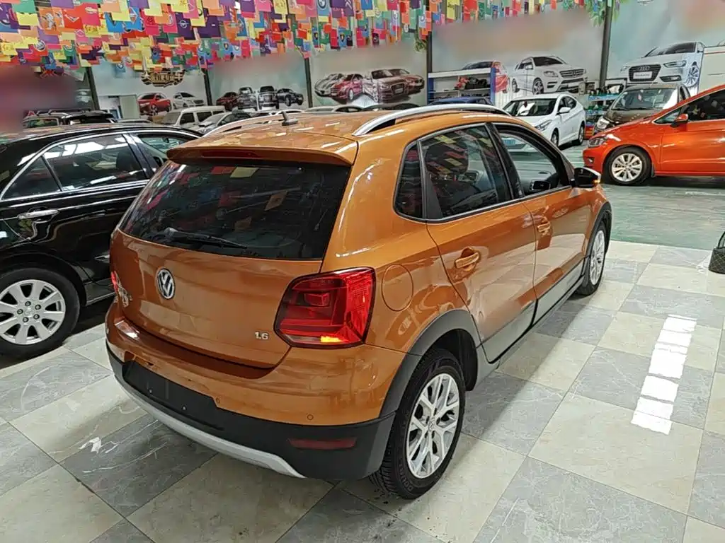 Volkswagen Polo 2015