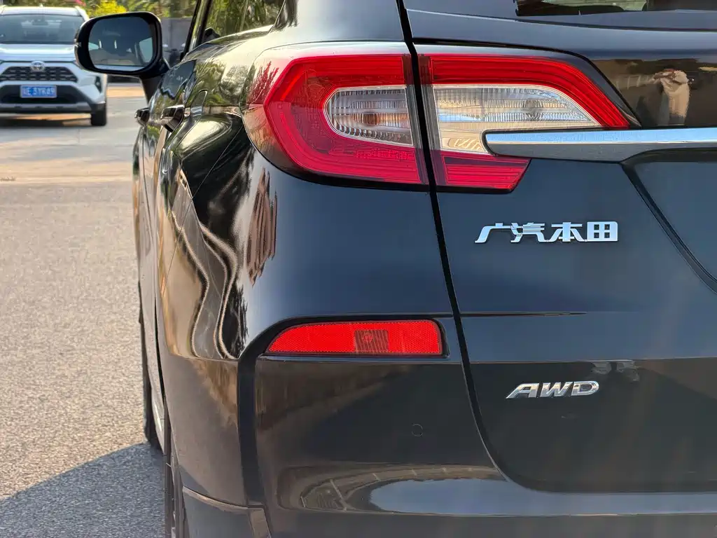 Honda Avancier 2017 — фото 13