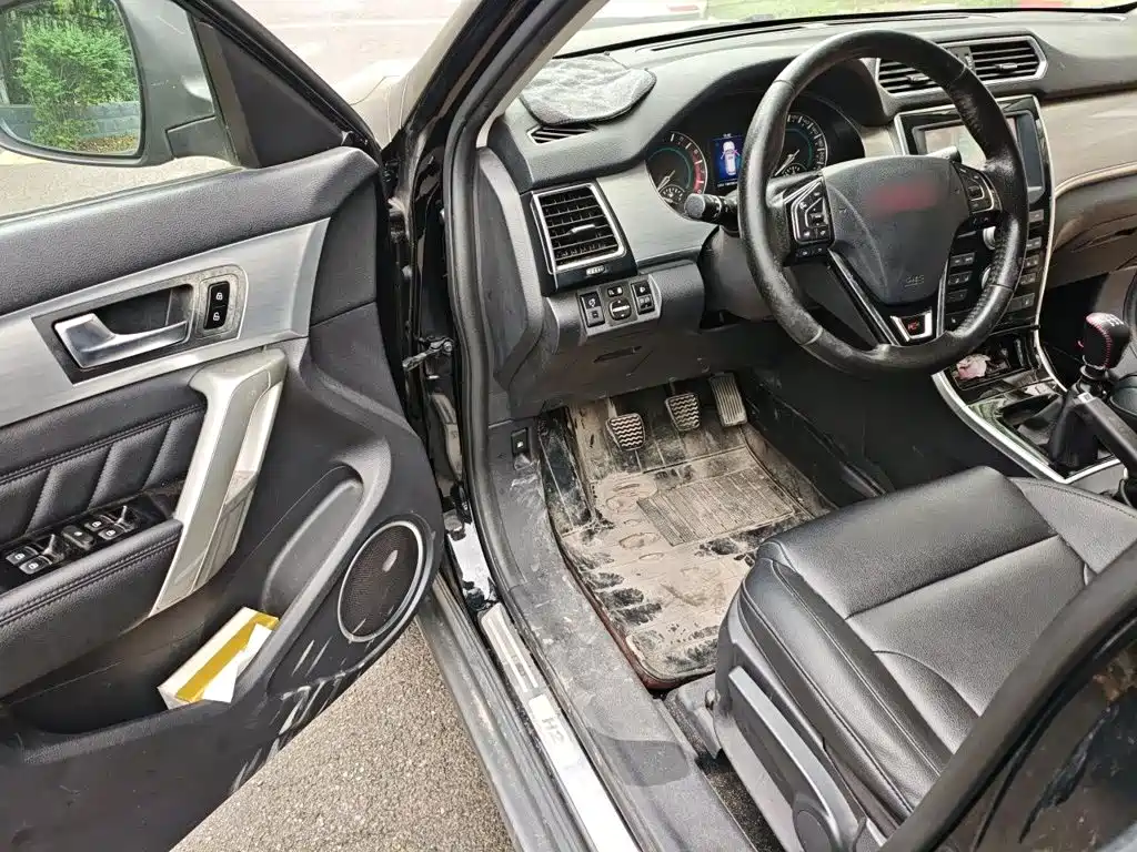 Haval H2 2015 — фото 14