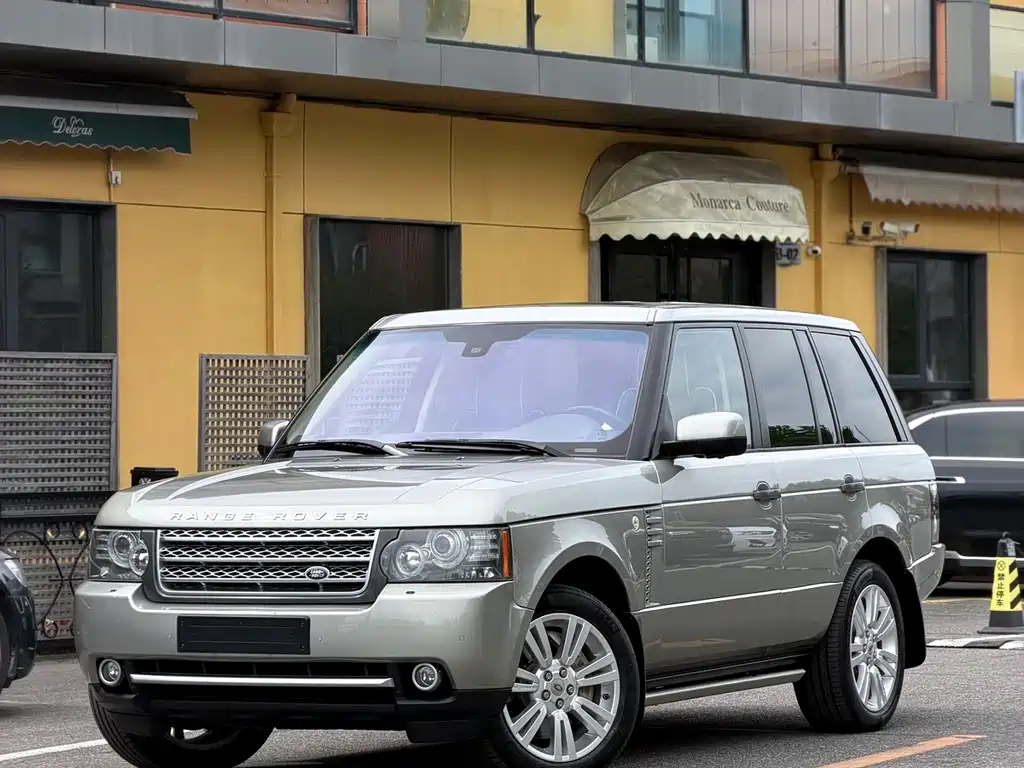 Land Rover Range Rover 2010 — фото 2