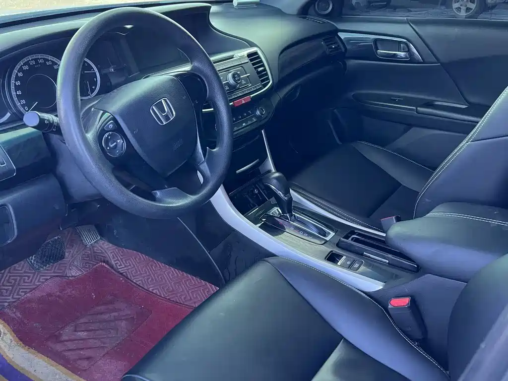 Honda Accord 2017 — фото 4