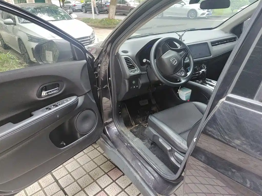 Honda Vezel 2020 — фото 14