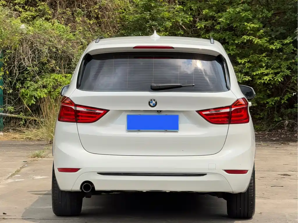 BMW 2 Series Gran Tourer 2016 — фото 15