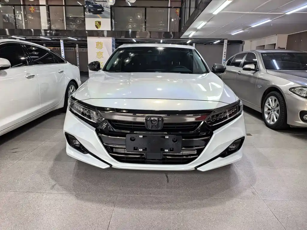 Honda Accord 2022 — фото 2