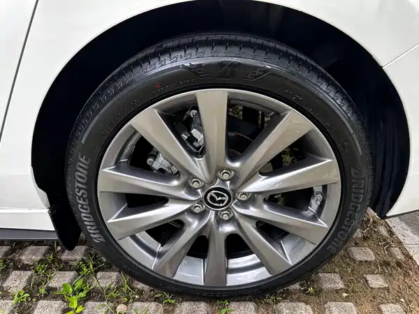 Mazda 3 Axela 2021