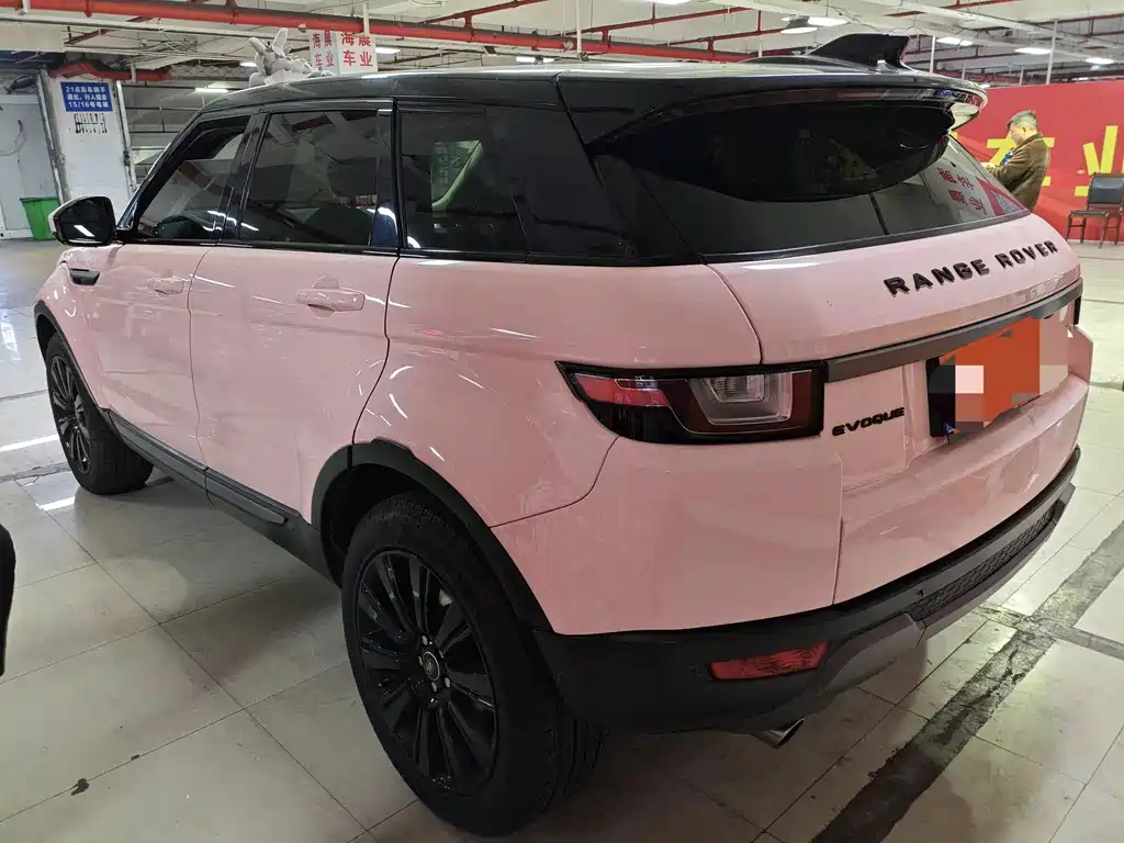 Land Rover Evoque 2018 — фото 4