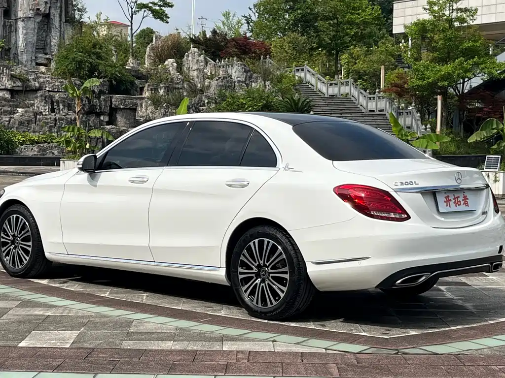 Mercedes-Benz C-Class 2018 — фото 5