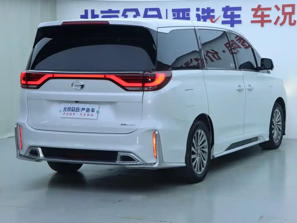 GAC Motor Trumpchi M8 2022 — фото 24