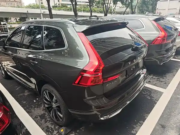 Volvo XC60 Plug-In Hybrid 2022
