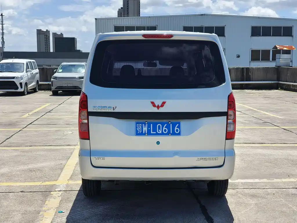 Wuling Hongguang V 2025