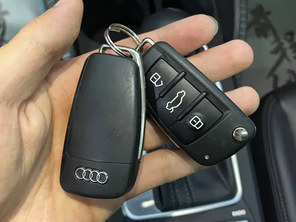 Audi Q2L 2022 — фото 23