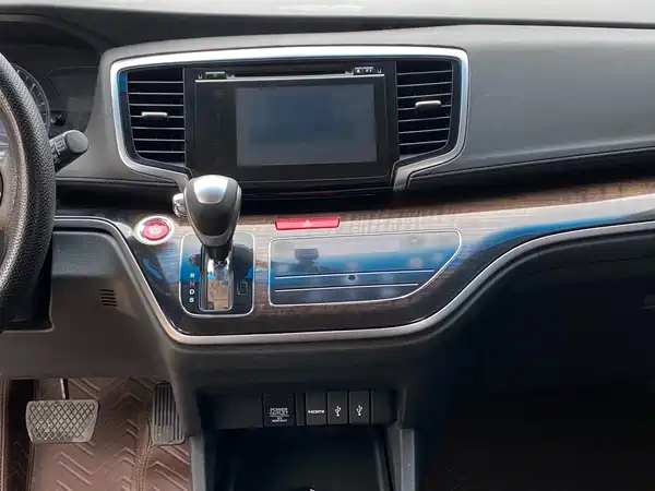 Honda Odyssey 2016