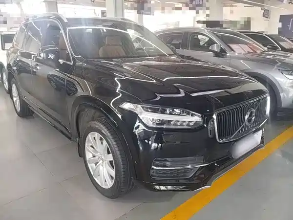 Volvo XC90 2015