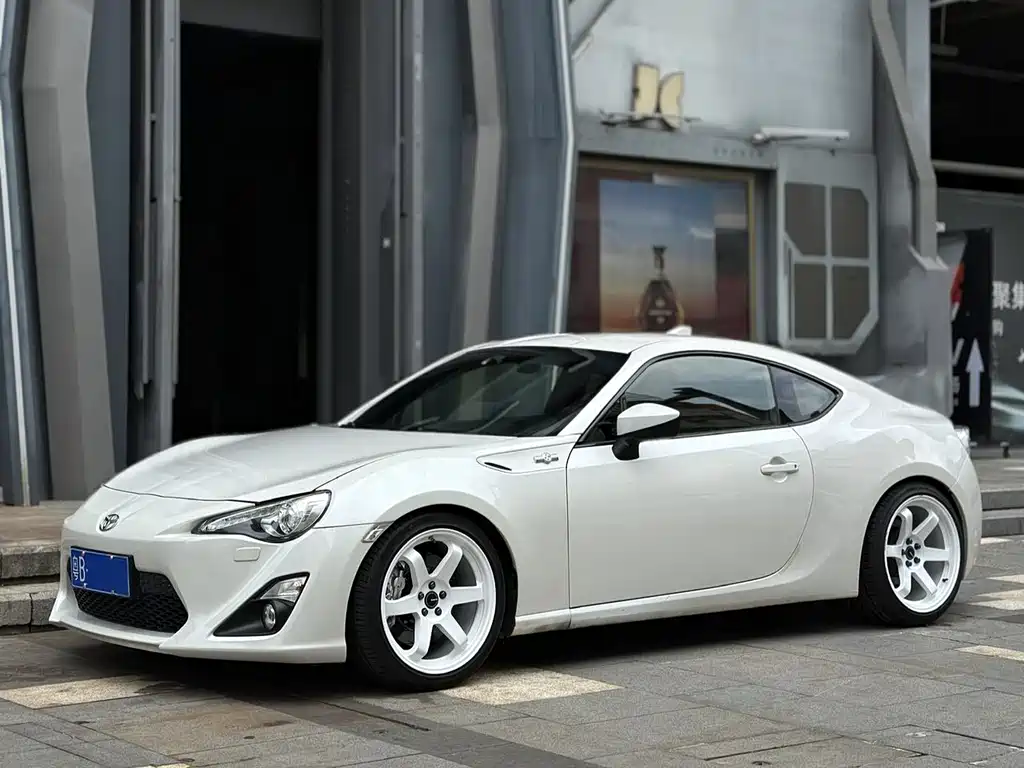 Toyota 86 2016 — фото 1