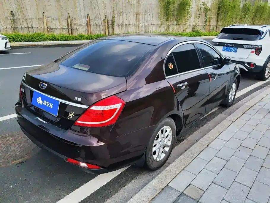 Geely Emgrand 2016