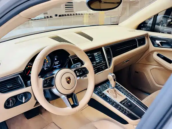 Porsche Macan 2016