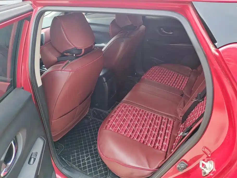 Nissan Bluebird 2019 — фото 11