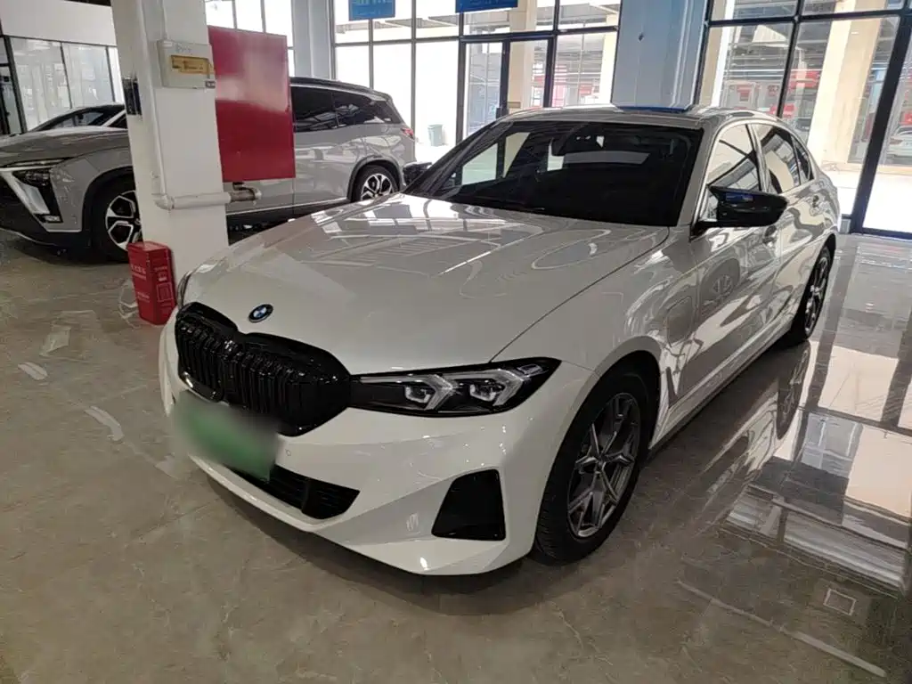 BMW i3 2024