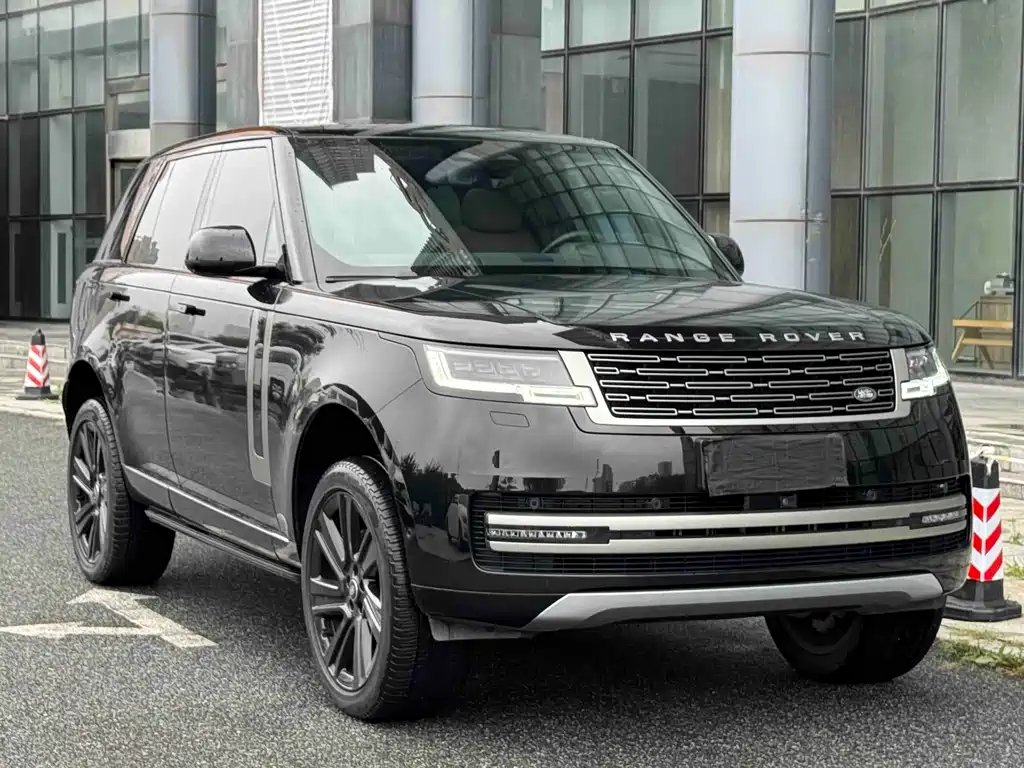 Land Rover Range Rover 2024 — фото 2